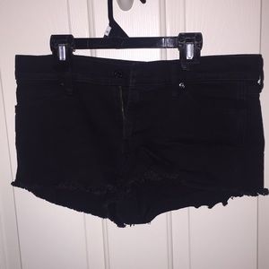 A&F balck shorts